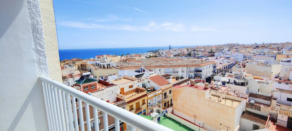 60 M² Apartment ∙ 2 Bedrooms ∙ 4 Guests - Nerja