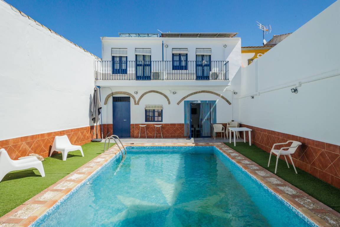 274 M² Casa ∙ 6 Habitaciones ∙ 10 Huéspedes - Cantillana