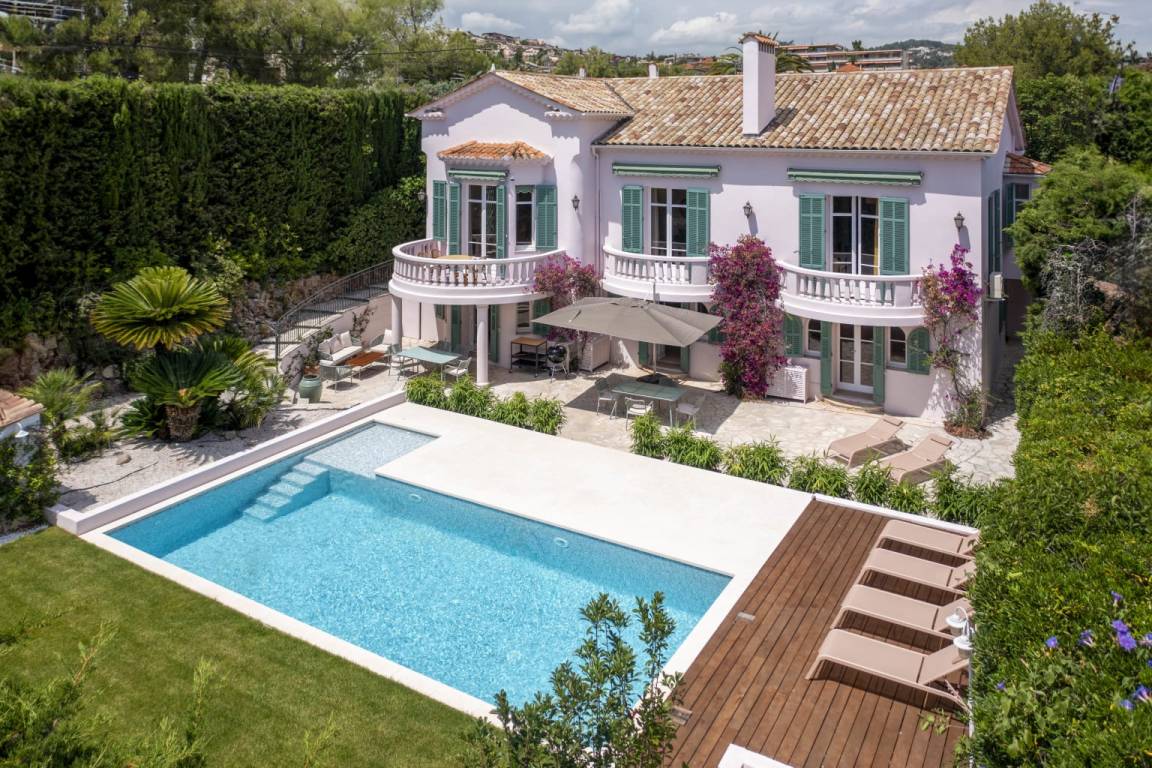 370 M² Villa ∙ 6 Bedrooms ∙ 12 Guests - Cannes