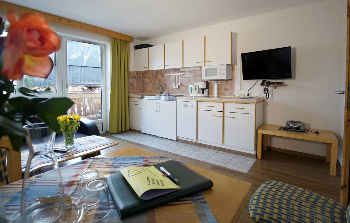 65 m² Ferienwohnung ∙ 2 Schlafzimmer ∙ 5 Gäste – Bild 5