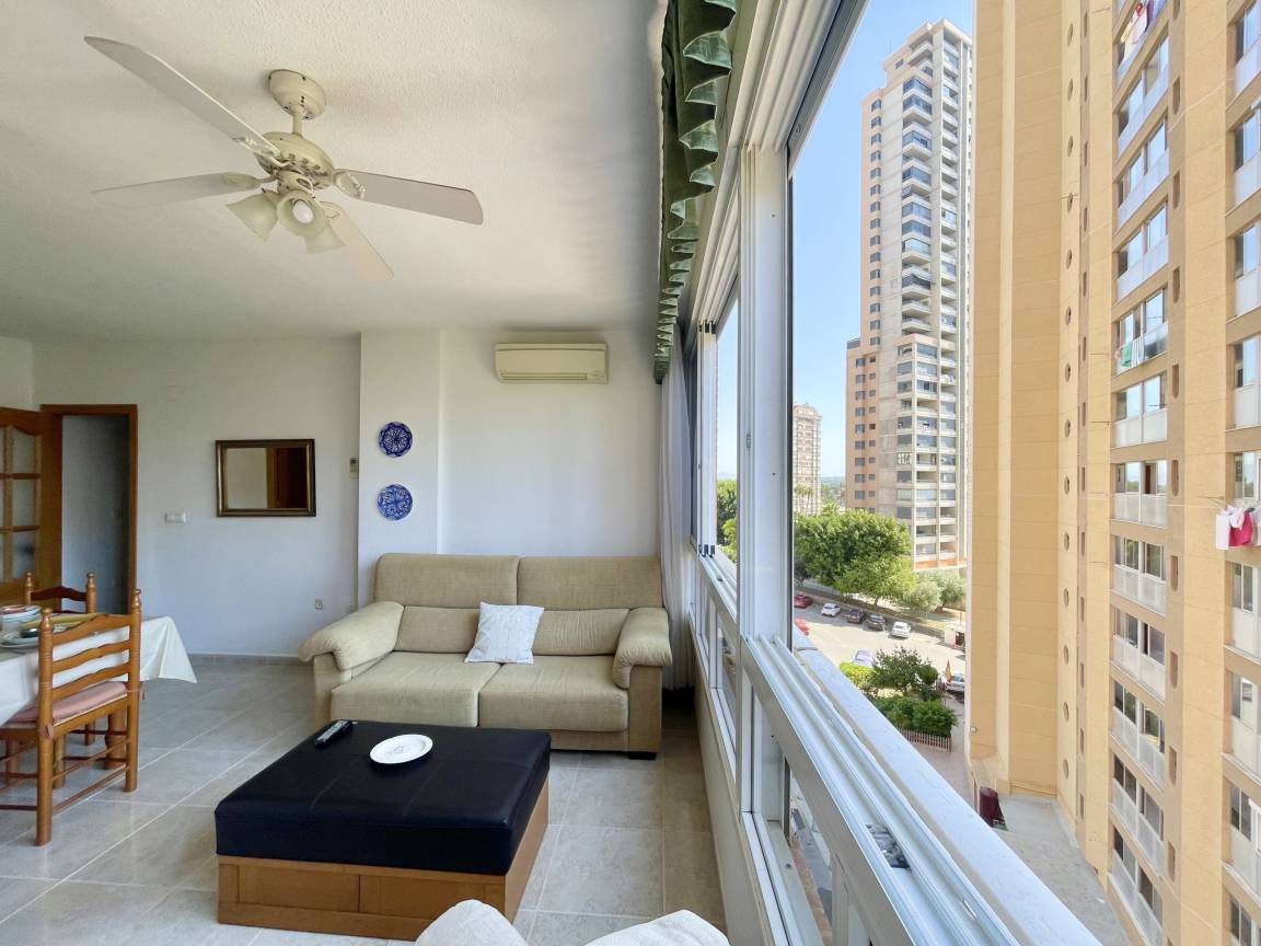 50 M² Ferienwohnung ∙ 2 Schlafzimmer ∙ 4 Gäste - Benidorm