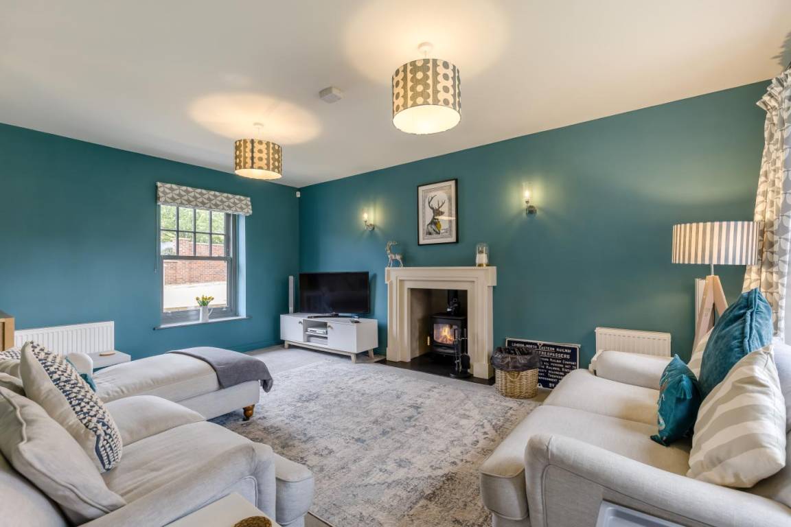 Cottage ∙ 4 Bedrooms ∙ 8 Guests - Norfolk