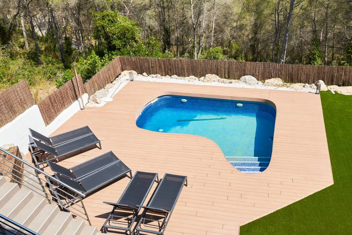 Villa ∙ 5 Habitaciones ∙ 12 Huéspedes - Sitges