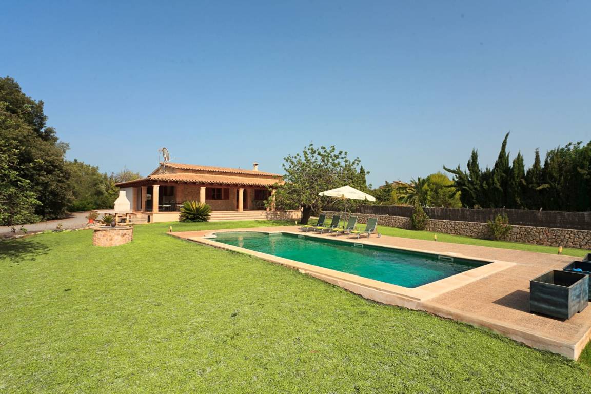 186 M² Villa ∙ 2 Bedrooms ∙ 4 Guests - Pollença