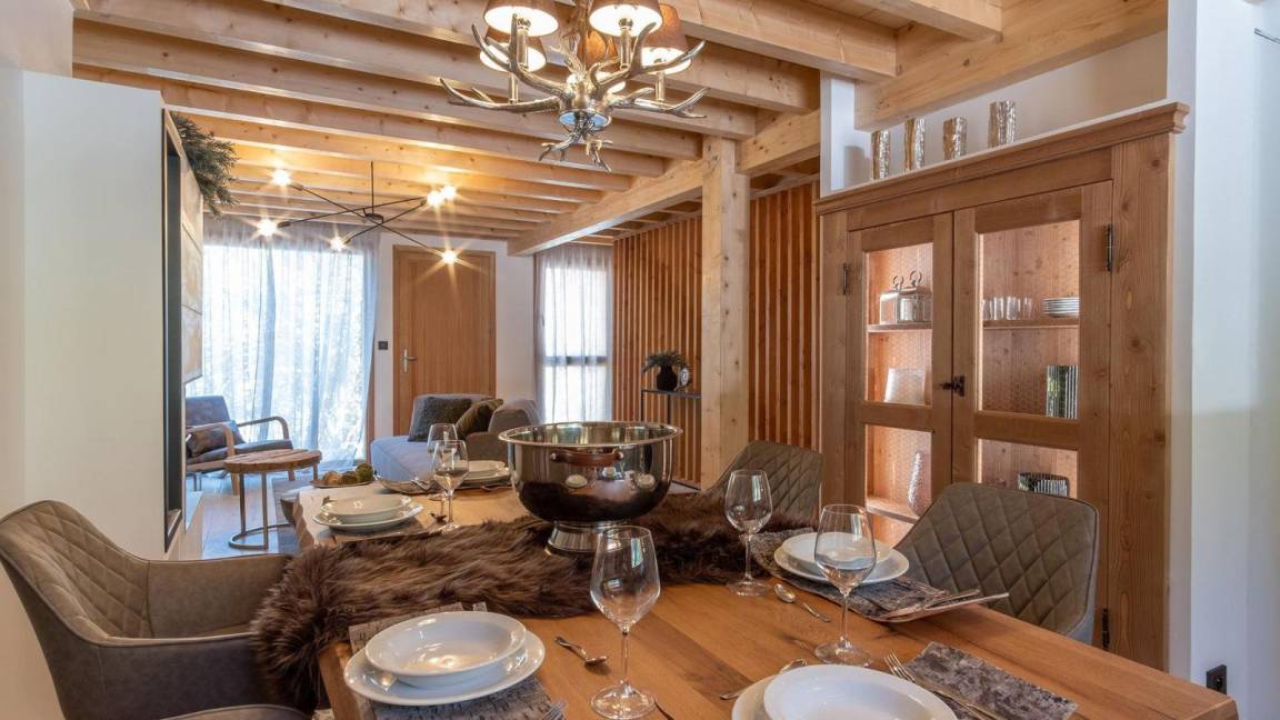 115 M² Appartement ∙ 4 Chambres ∙ 10 Personnes - Ceillac