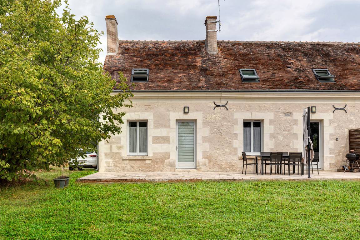 140 M² Casa ∙ 3 Habitaciones ∙ 10 Huéspedes - Valençay