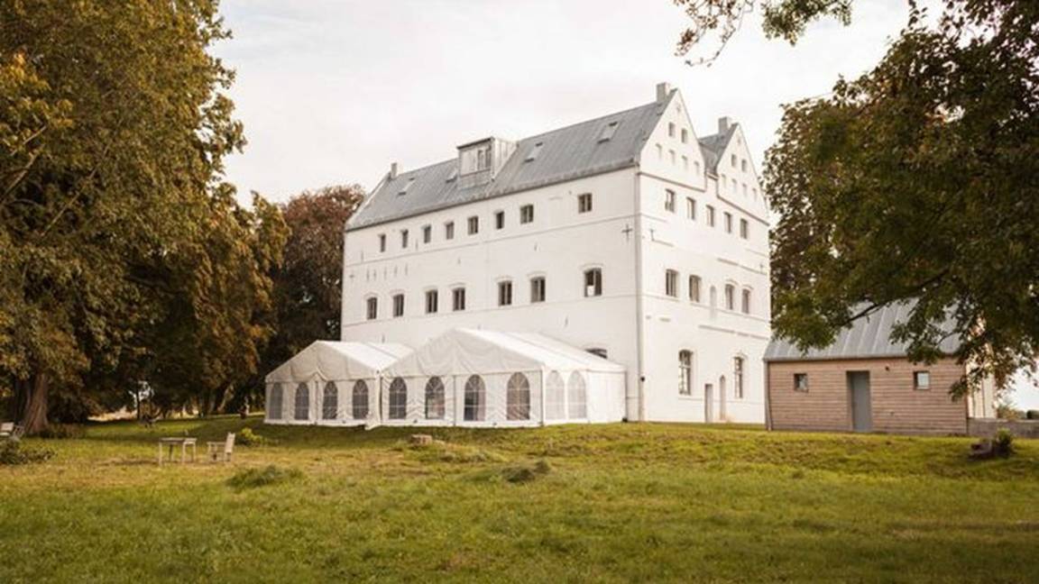 90 M² Apartment ∙ 4 Guests - Greifswald