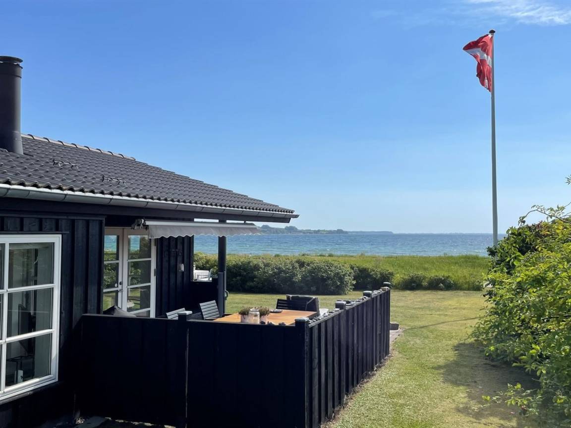 98 M² Ferienhaus ∙ 4 Schlafzimmer ∙ 8 Gäste - Sonderburg