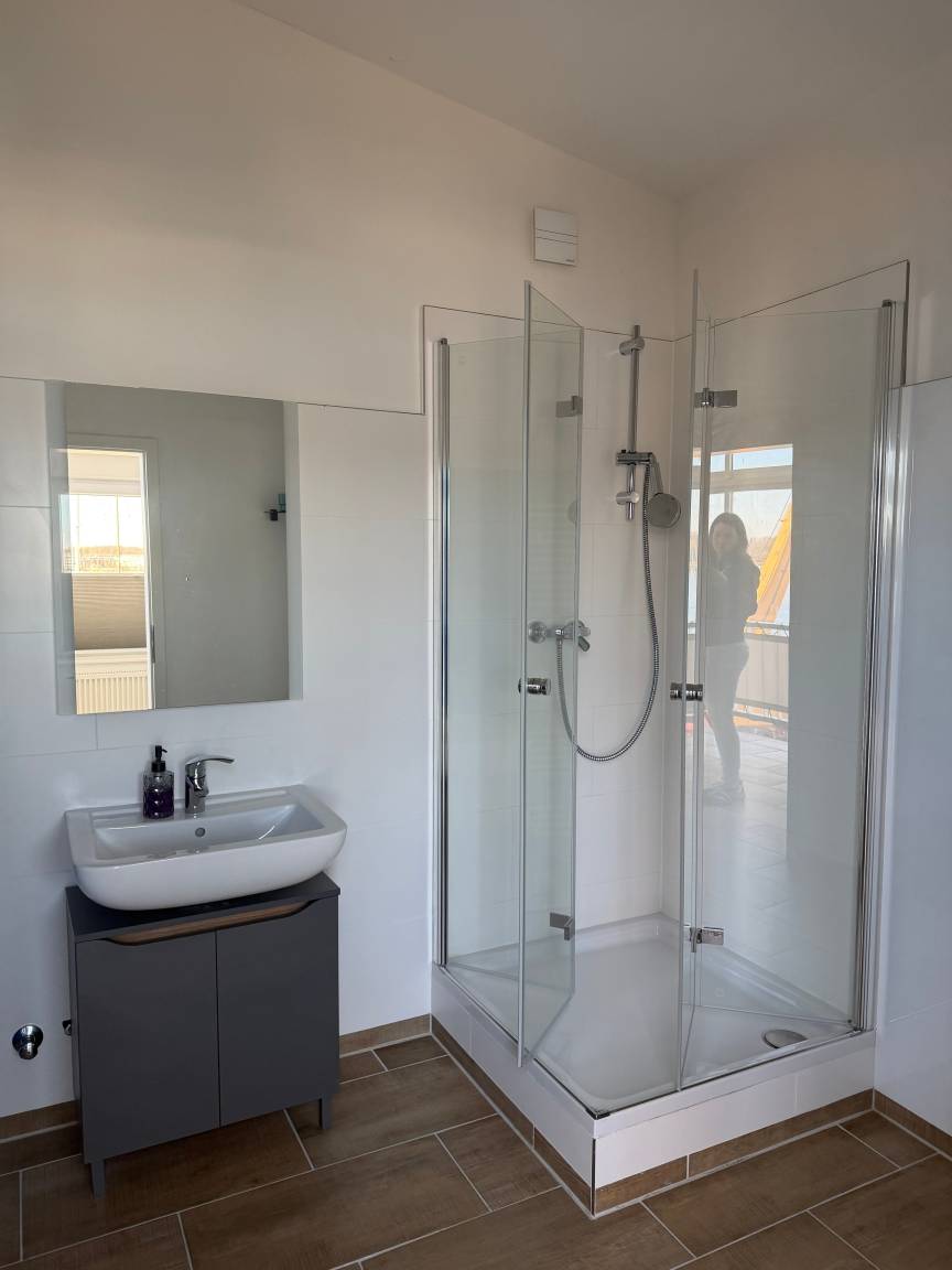 69 m² Ferienwohnung ∙ 2 Schlafzimmer ∙ 6 Gäste – Bild 4