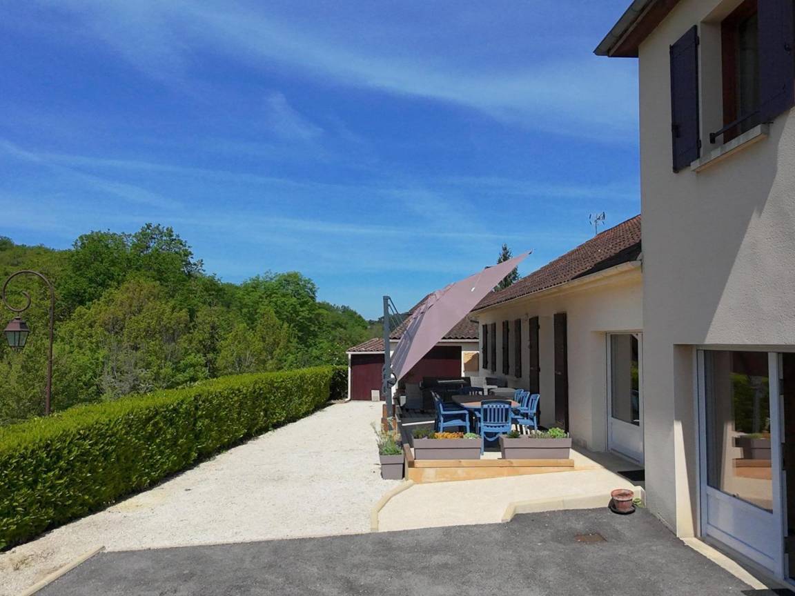 130 M² Cottage ∙ 4 Chambres ∙ 8 Personnes - Sarlat-la-Canéda