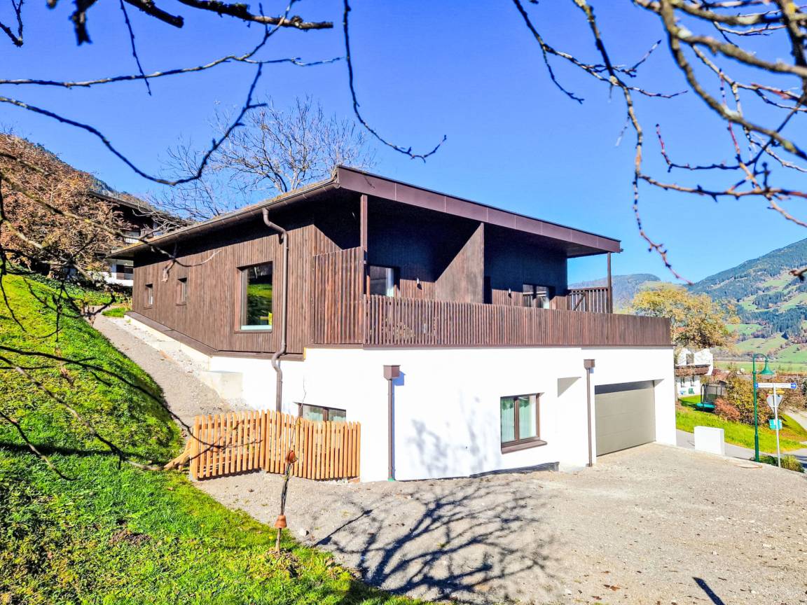 48 M² Appartement ∙ 2 Slaapkamers ∙ 4 Gasten - Schwaz