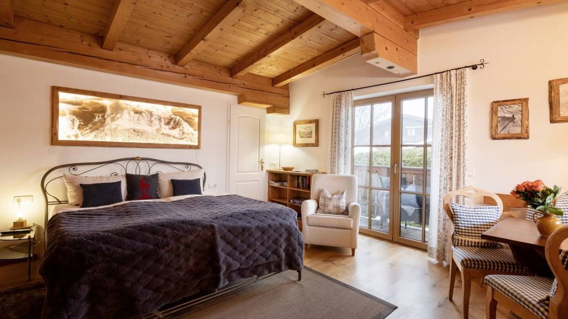 35 M² Ferienwohnung ∙ 1 Schlafzimmer ∙ 2 Gäste - Ellmau