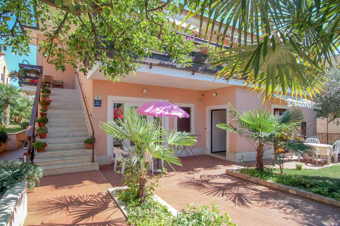 55 M² Apartment ∙ 2 Bedrooms ∙ 4 Guests - Novigrad