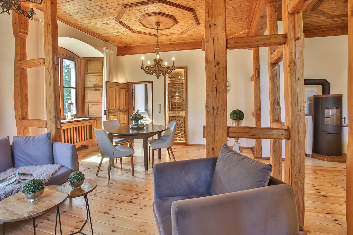 Ferienwohnung ∙ 2 Schlafzimmer ∙ 4 Gäste - Lichtenfels, Deutschland