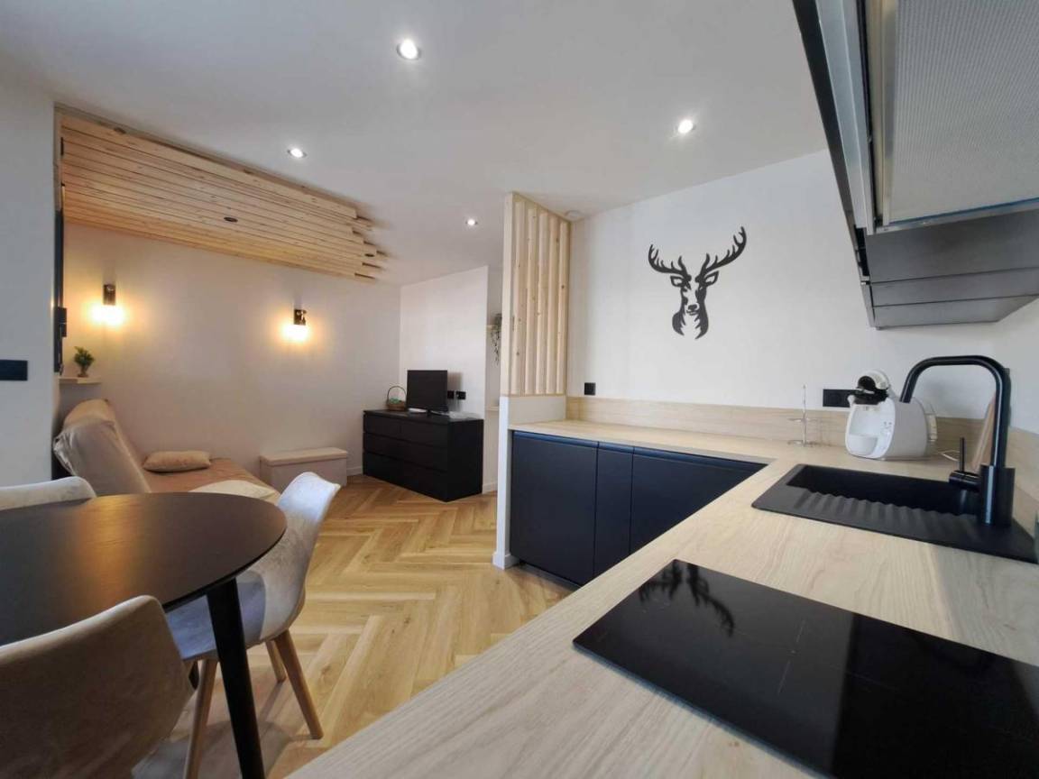 27 m&sup2; Studio 1 Schlafzimmer 6 G&auml;ste