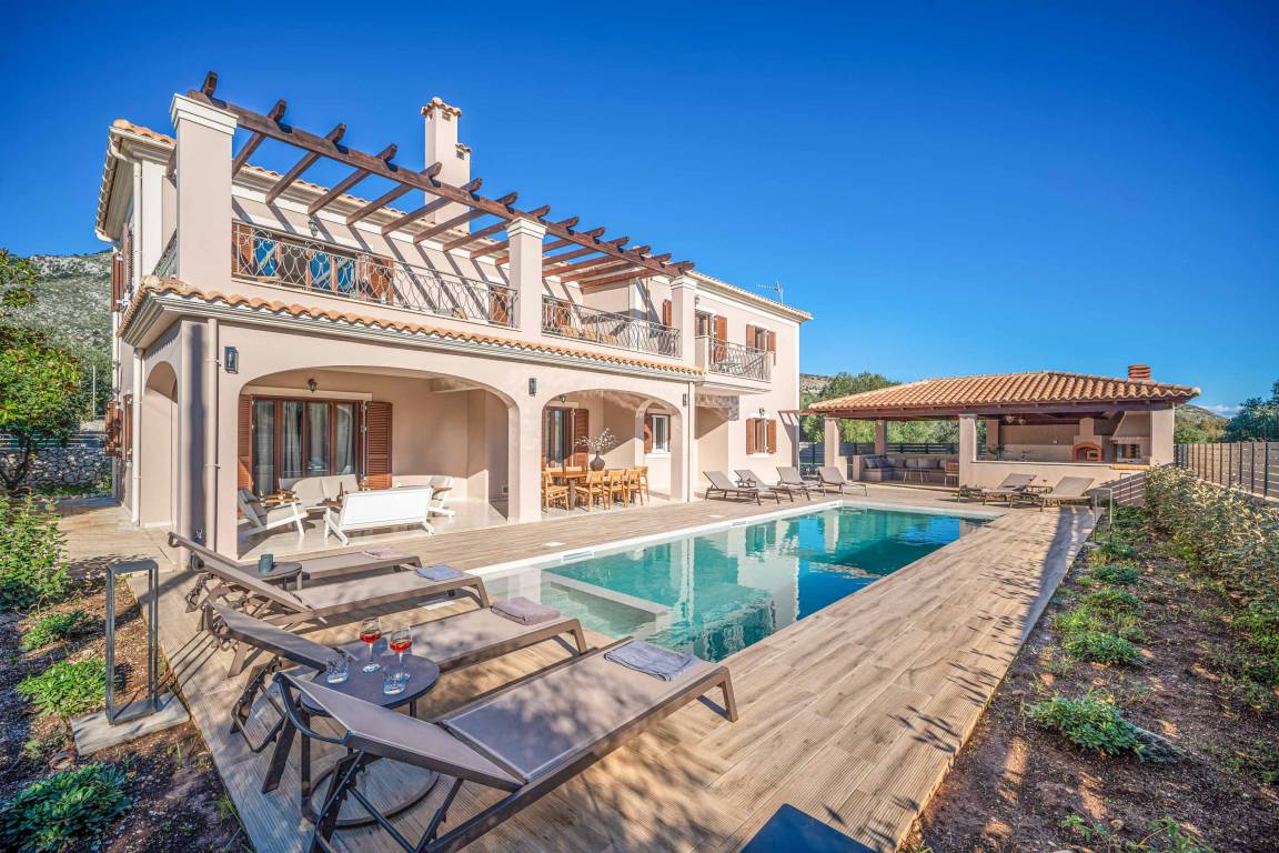 Villa ∙ 5 Schlafzimmer ∙ 10 Gäste - Kefalonia