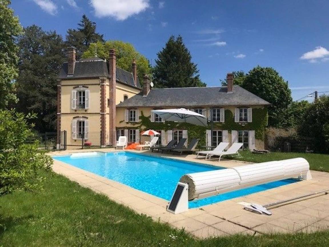 400 M² Cottage ∙ 7 Chambres ∙ 15 Personnes - Saint-Fargeau