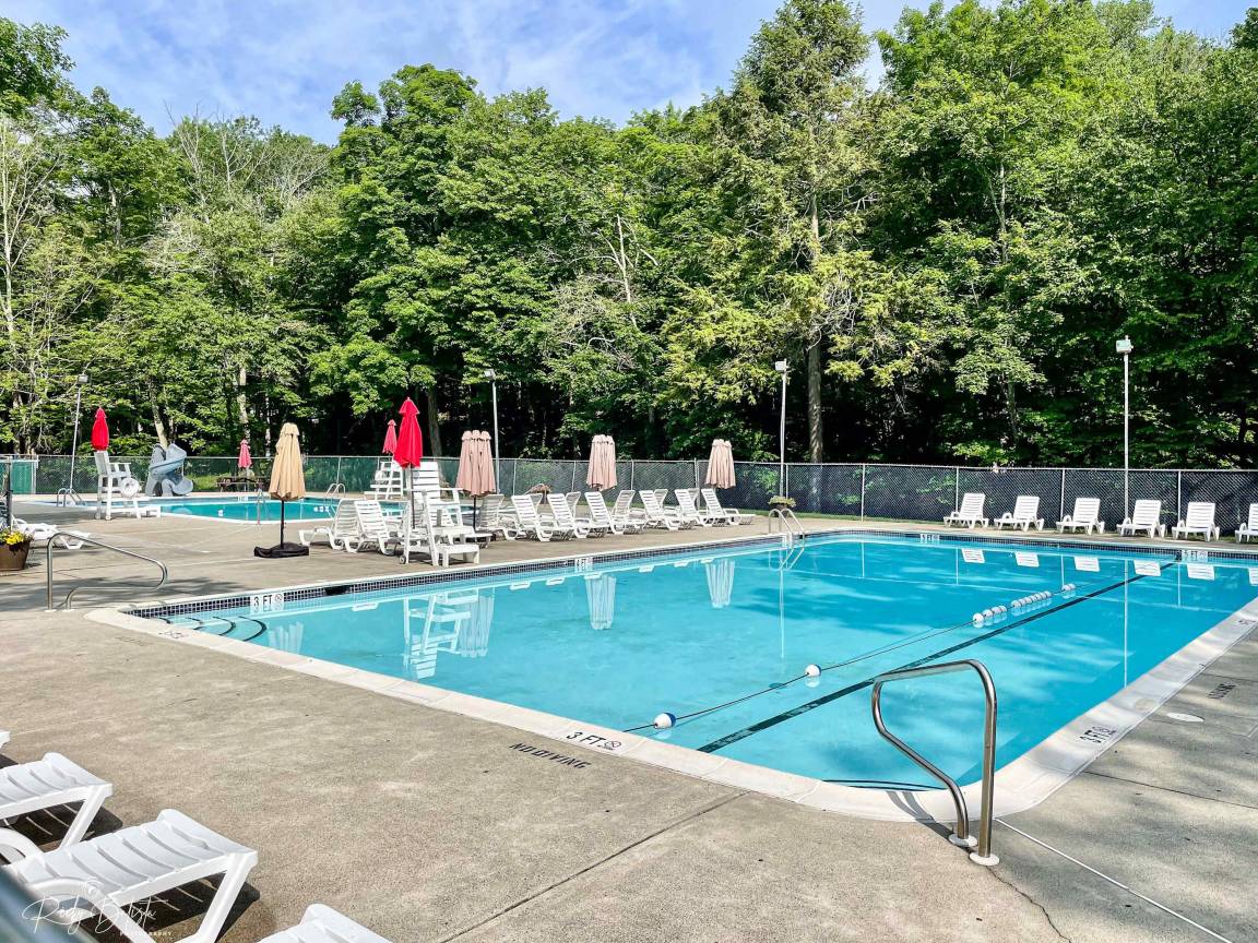 Apartamento ∙ 4 Habitaciones ∙ 10 Huéspedes - Stroudsburg