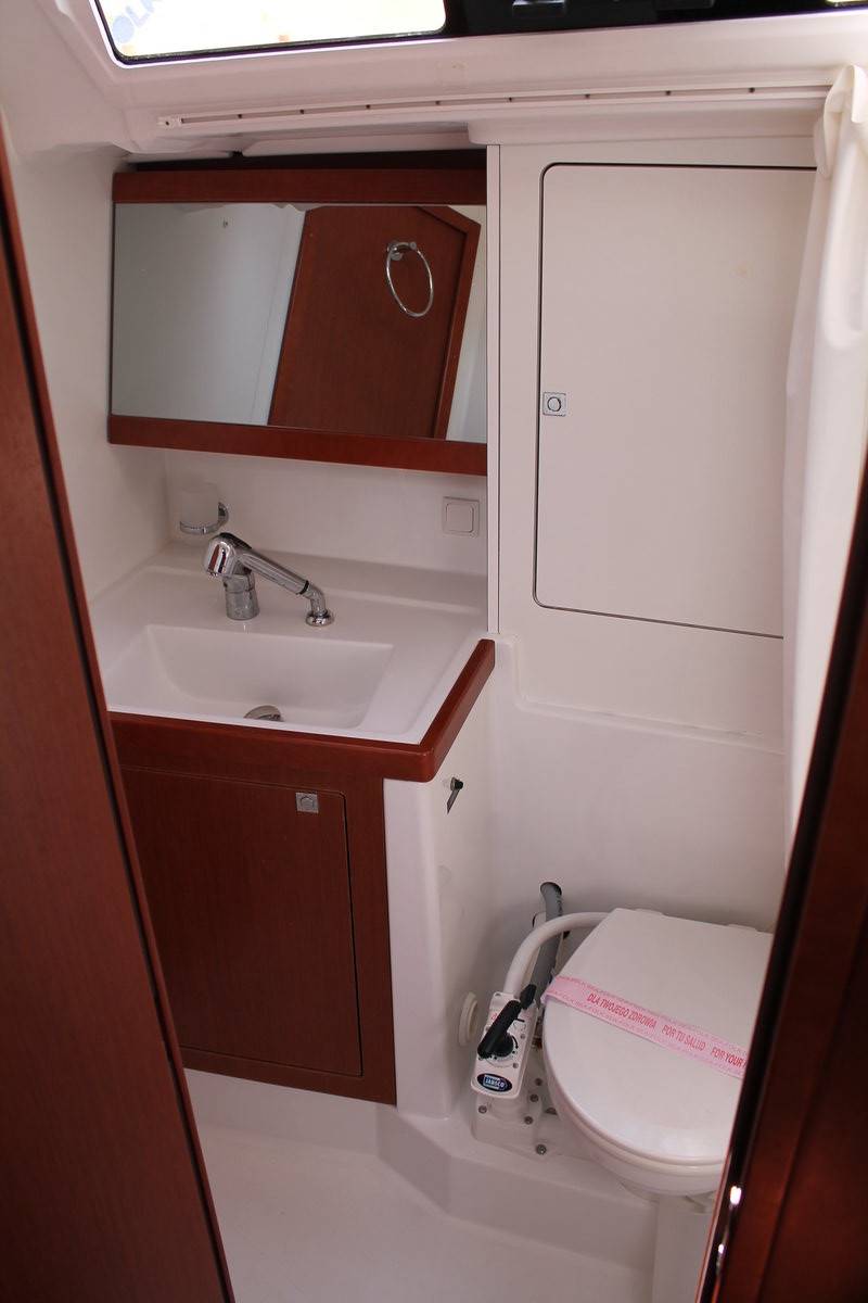 15 M² Péniche ∙ 4 Chambres ∙ 8 Personnes - Falcone