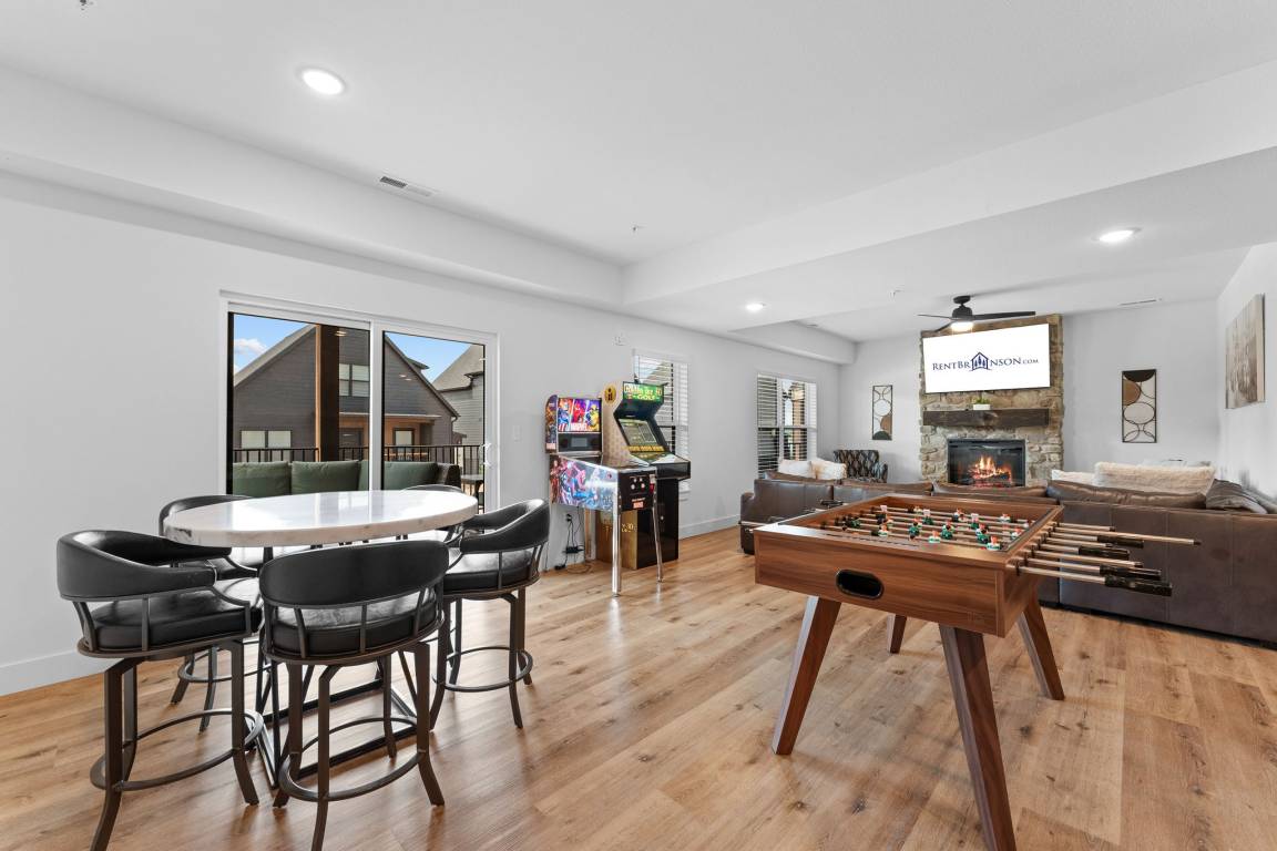 316 M² Casa ∙ 7 Habitaciones ∙ 18 Huéspedes - Ridgedale, MO