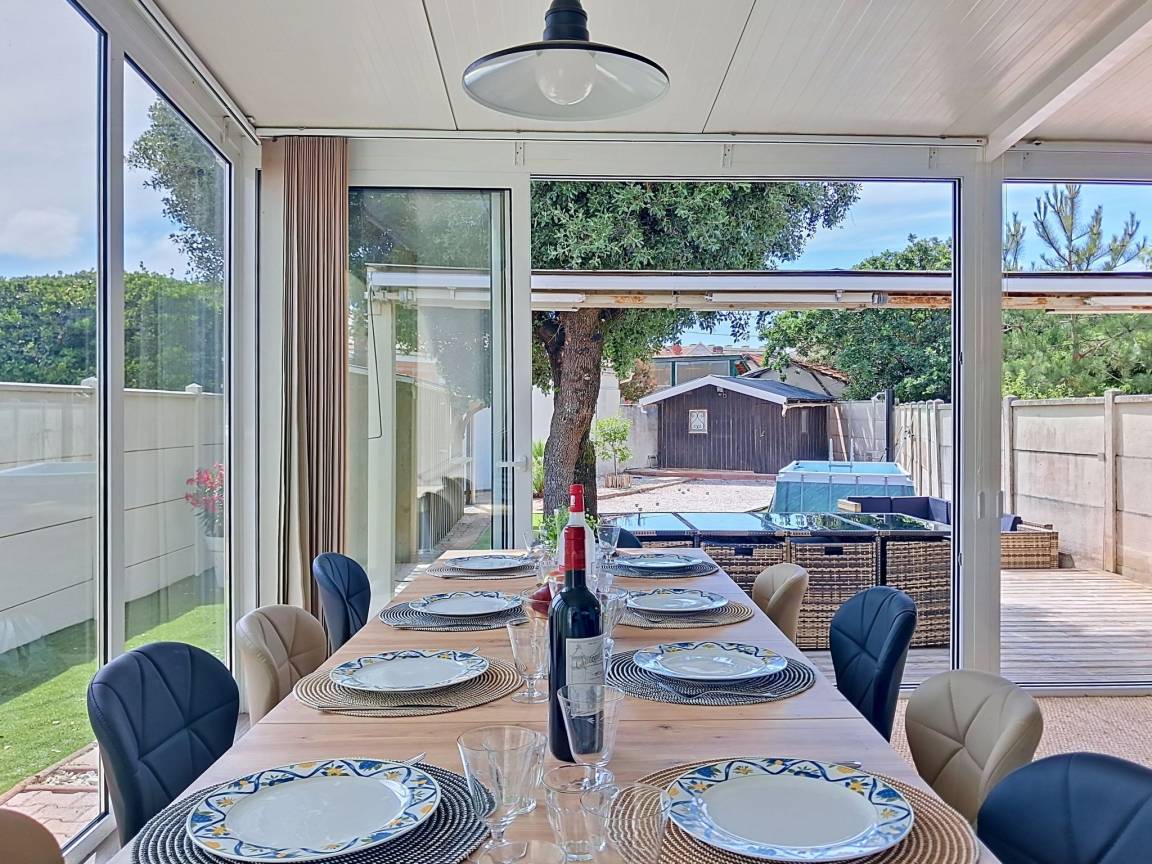 84 M² Ferienhaus ∙ 5 Schlafzimmer ∙ 10 Gäste - Lacanau Océan