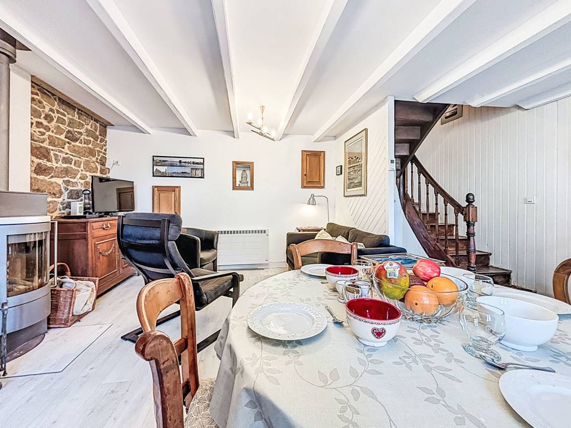 50 M² Maison De Vacances ∙ 2 Chambres ∙ 4 Personnes - Étel