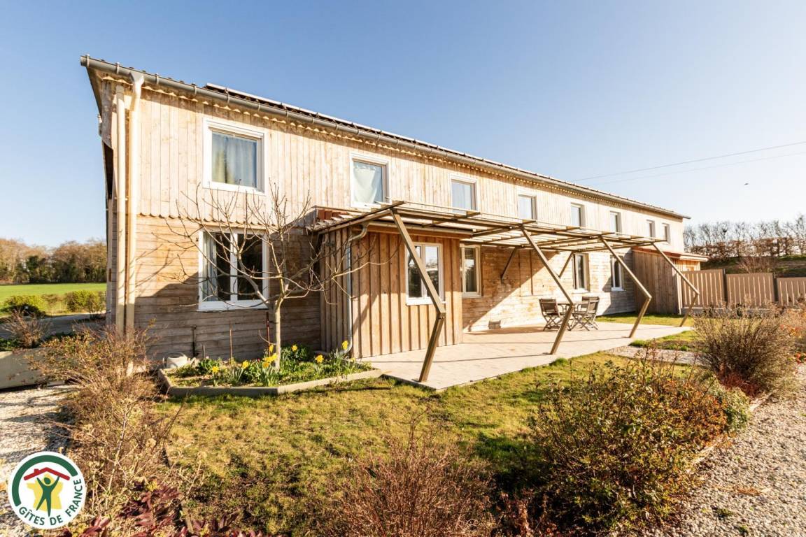 85 M² Gîte ∙ 2 Chambres ∙ 4 Personnes - Reims