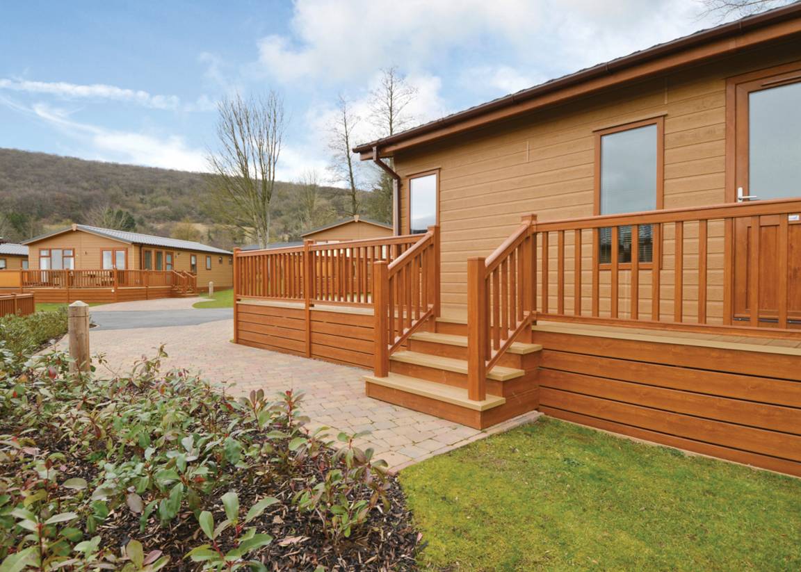 Chalet ∙ 4 Bedrooms ∙ 8 Guests - Devon