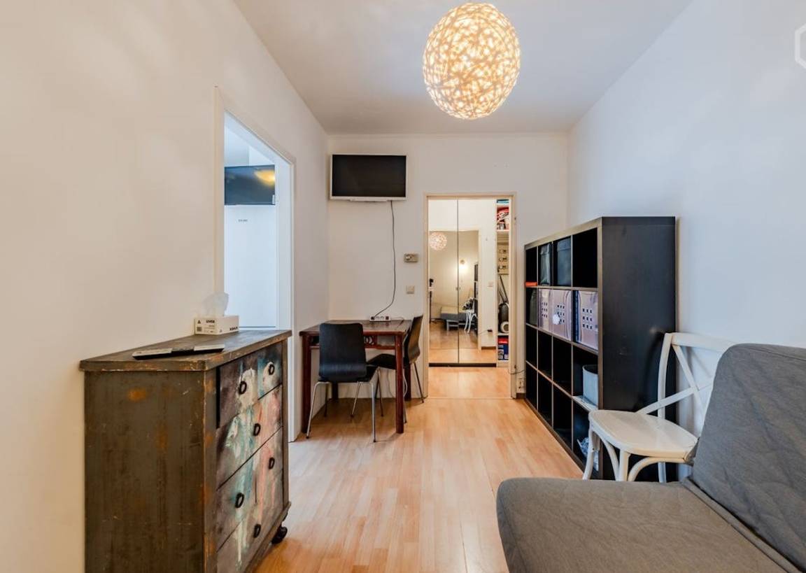 32 M² Apartment ∙ 2 Bedrooms ∙ 5 Guests - Berlin