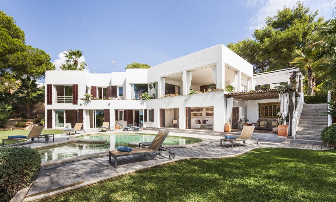 383 M² Villa ∙ 5 Habitaciones ∙ 10 Huéspedes - Cala d'Or