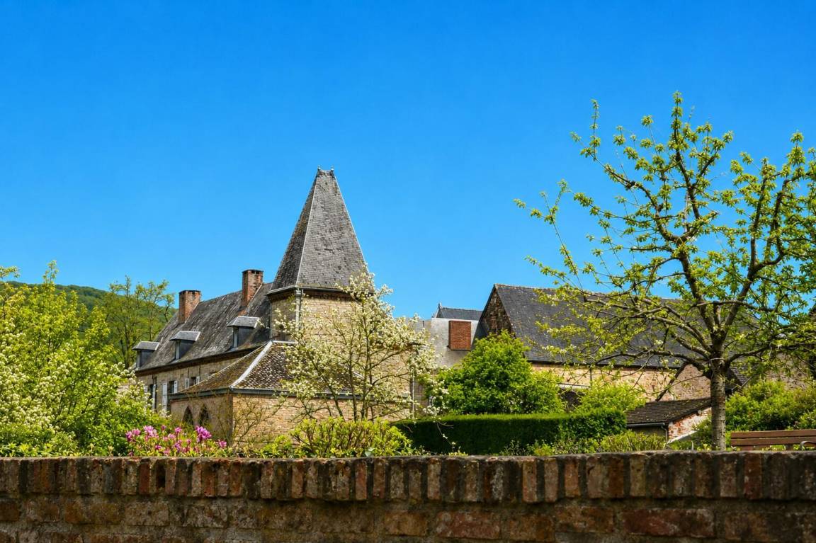 105 m&sup2; G&icirc;te 3 Schlafzimmer 7 G&auml;ste