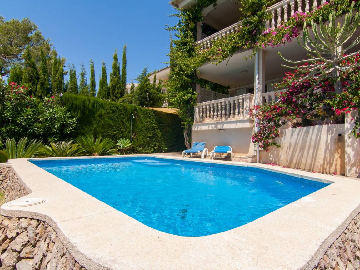254 M² Villa ∙ 4 Bedrooms ∙ 8 Guests - Alcúdia