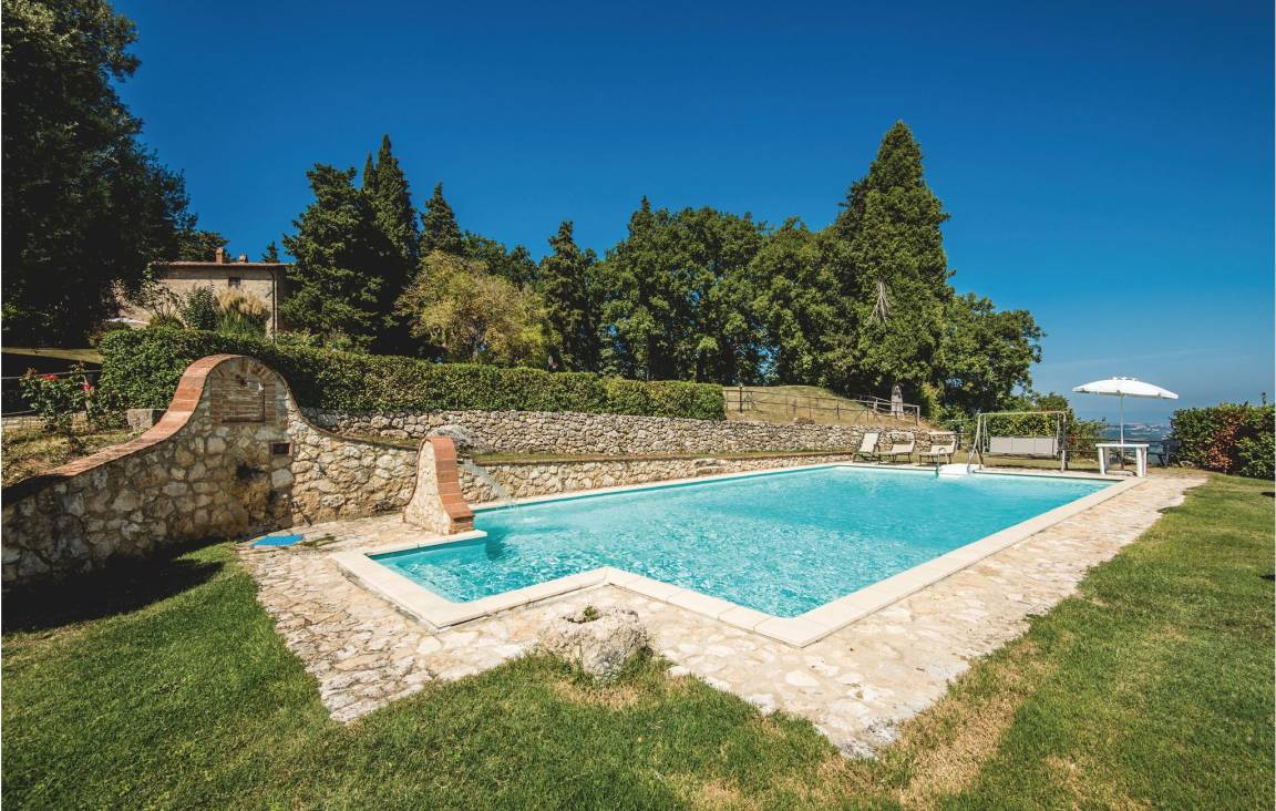 500 M² Huis ∙ 8 Slaapkamers ∙ 20 Gasten - San Casciano dei Bagni