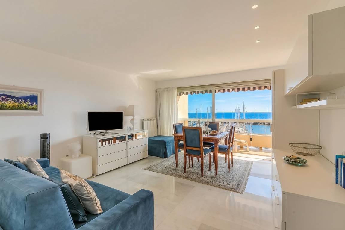 30 M² Studio Flat ∙ 2 Guests - Menton