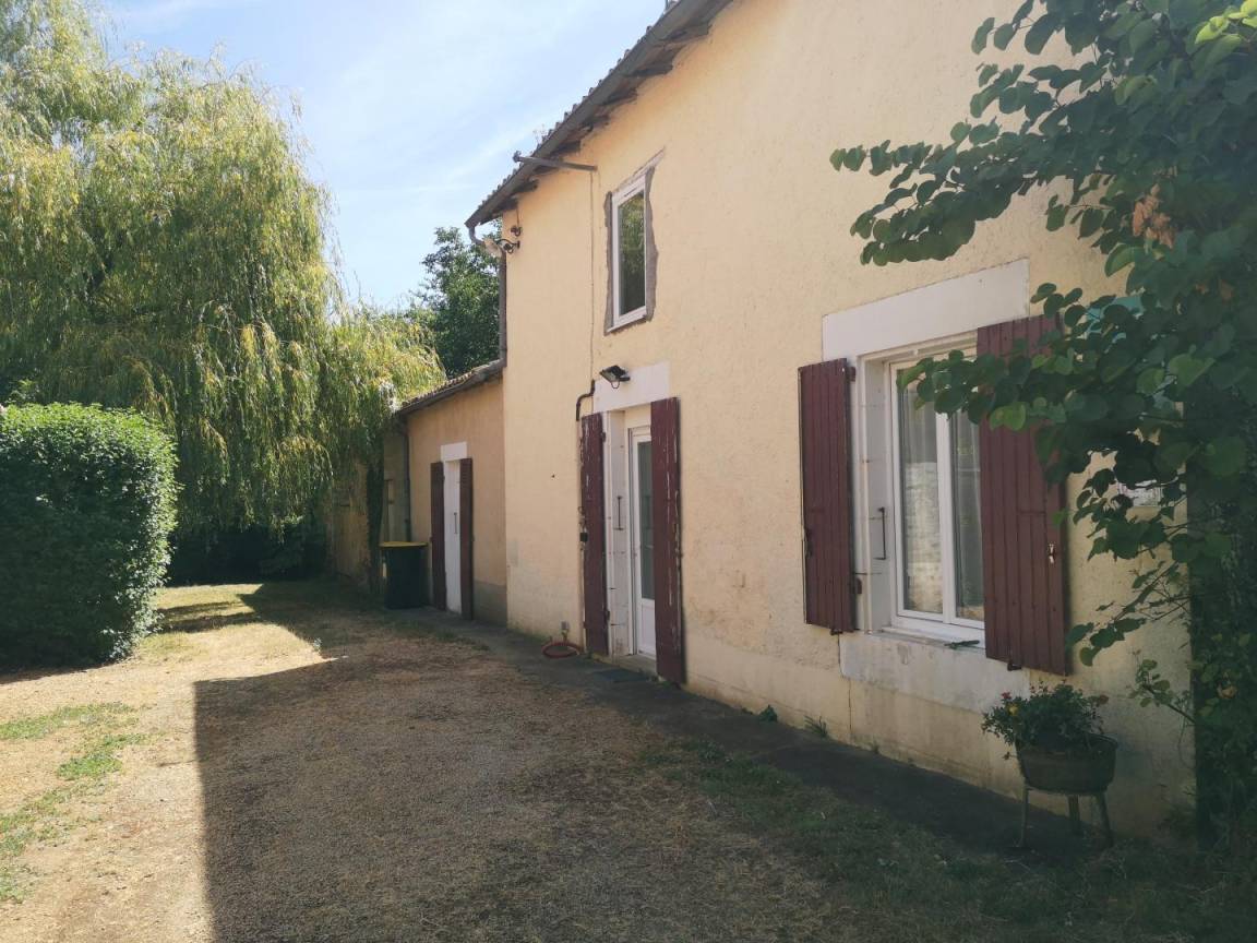 95 m&sup2; G&icirc;te 2 Schlafzimmer 5 G&auml;ste