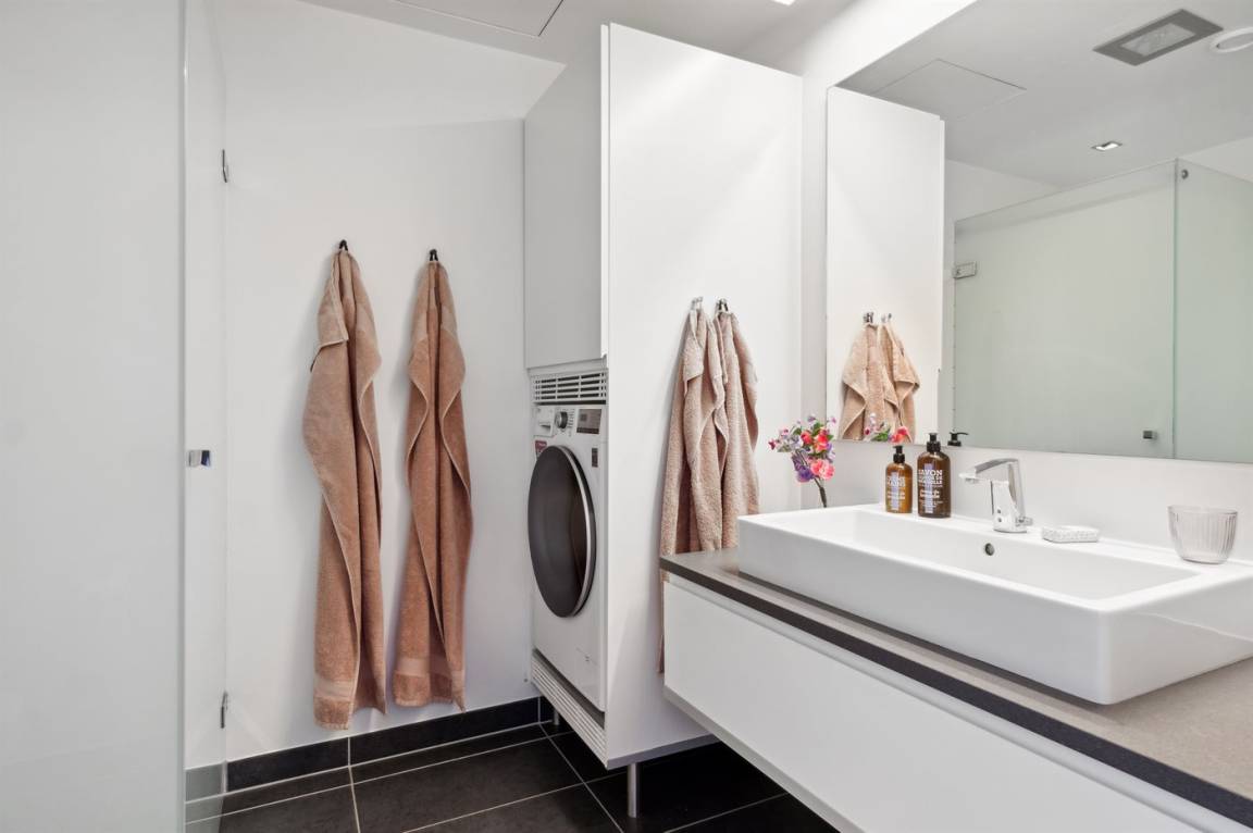 107 m² Ferienwohnung ∙ 2 Schlafzimmer ∙ 4 Gäste – Bild 7