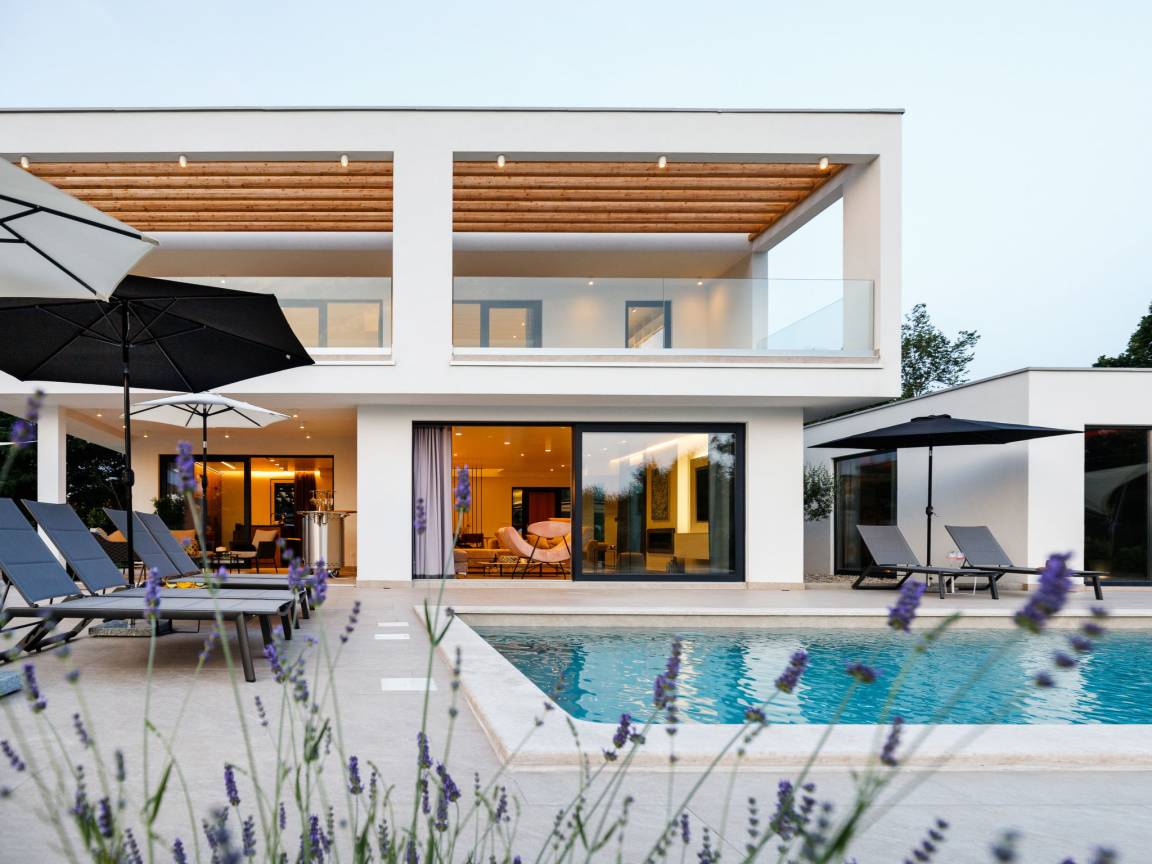 280 M² Ferienhaus ∙ 4 Schlafzimmer ∙ 8 Gäste - Rabac
