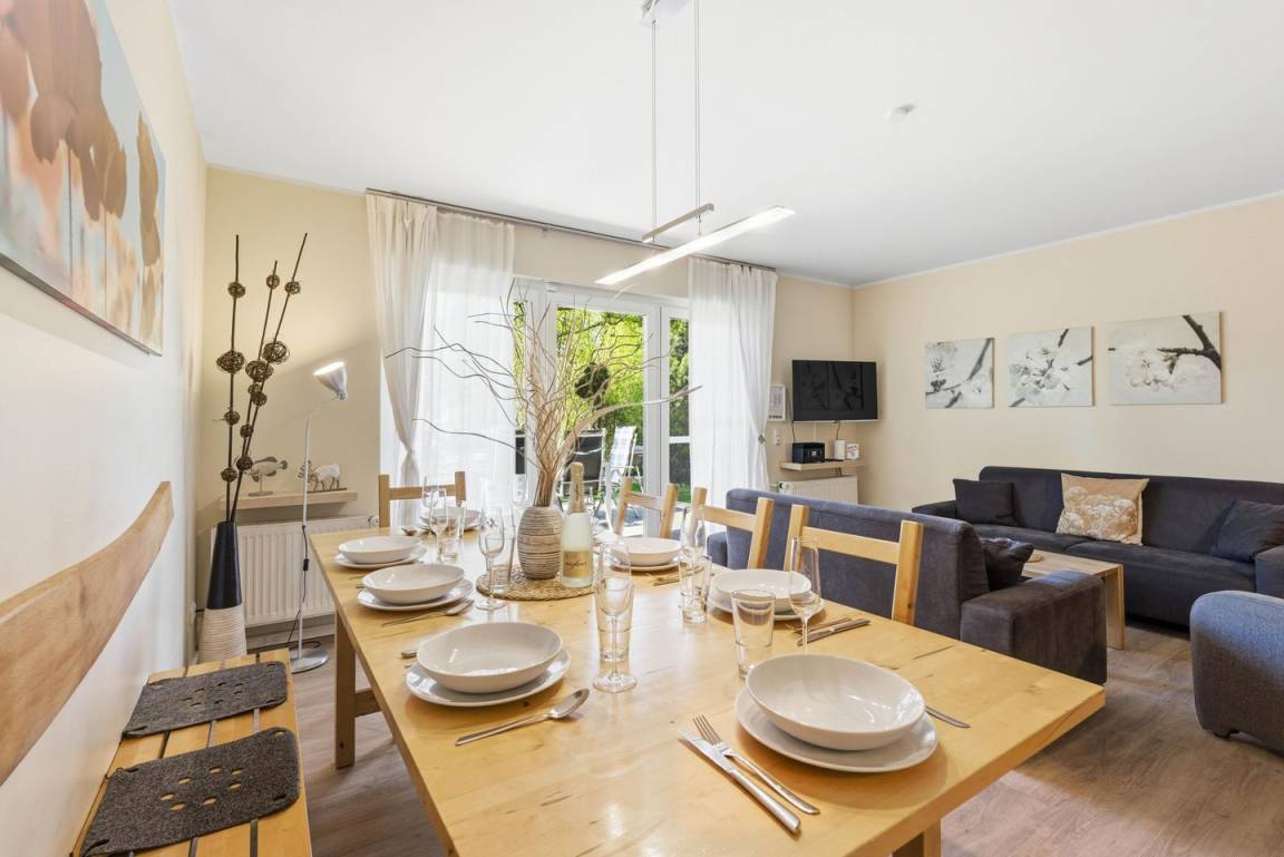 144 M² Ferienhaus ∙ 4 Schlafzimmer ∙ 6 Gäste - Zingst