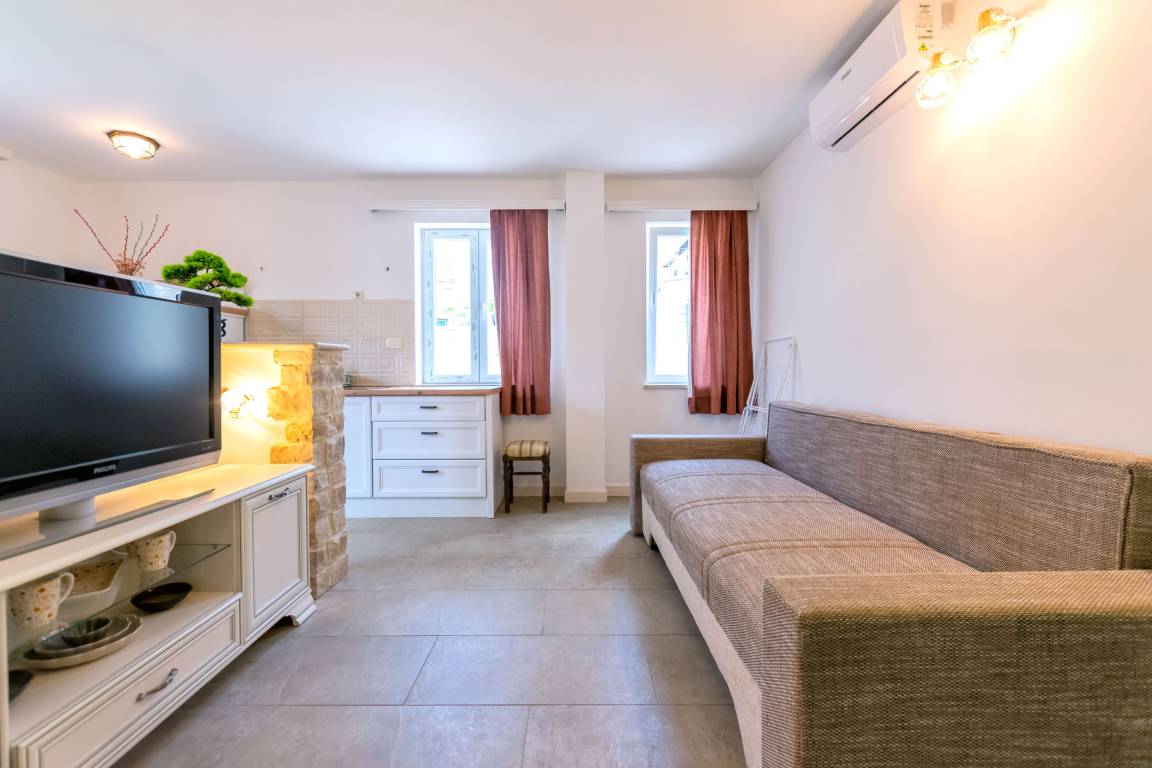 45 M² Apartamento ∙ 1 Habitación ∙ 4 Huéspedes - Omiš