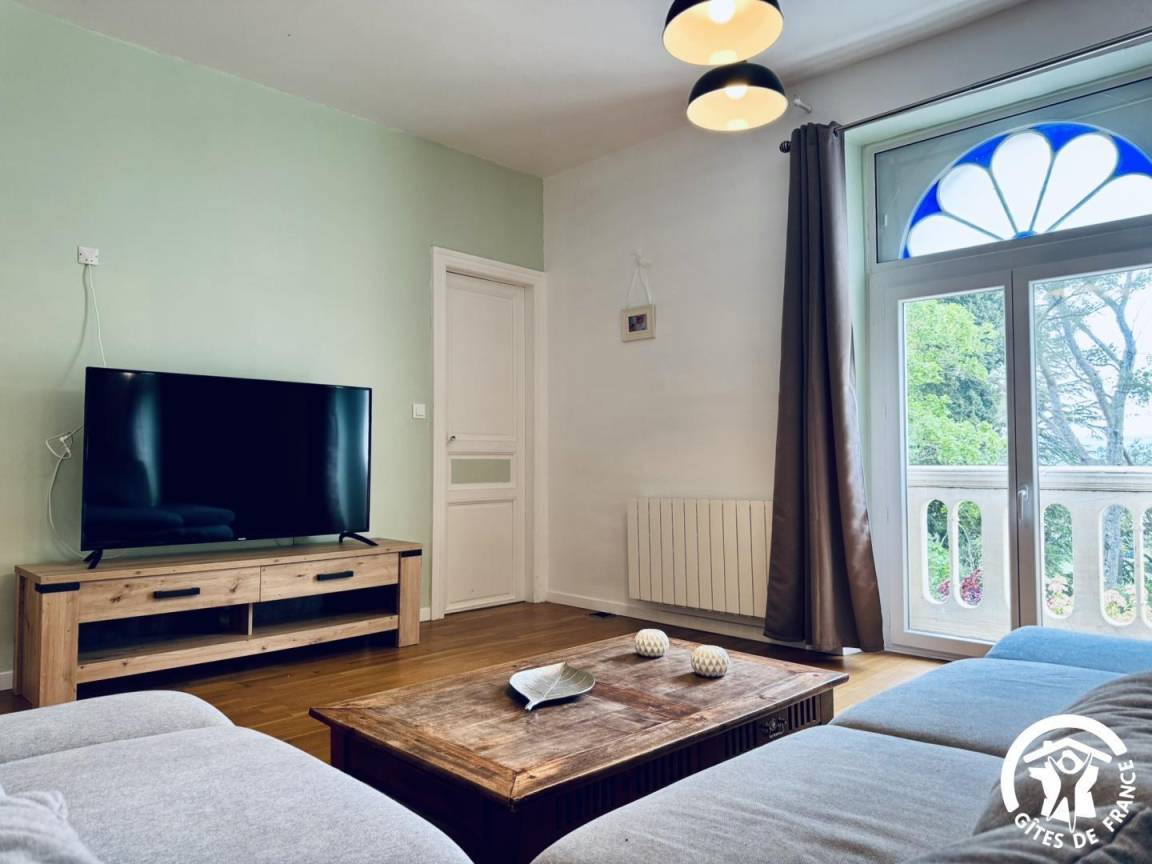 70 m² Gîte ∙ 2 Schlafzimmer ∙ 4 Gäste – Bild 11