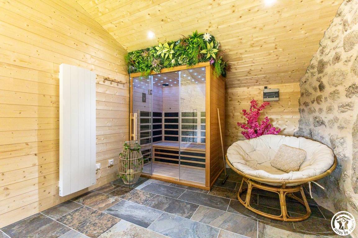 140 m² Gîte ∙ 3 Schlafzimmer ∙ 6 Gäste – Bild 20