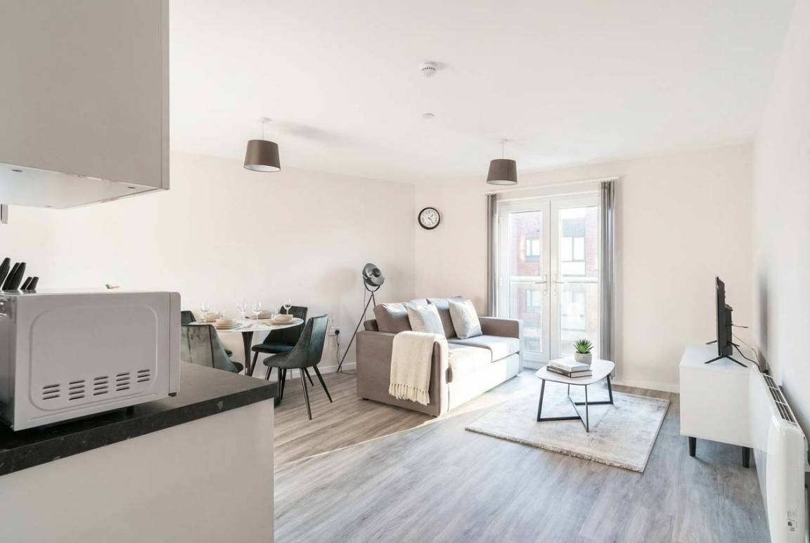 74 M² Apartment ∙ 2 Bedrooms ∙ 4 Guests - Manchester