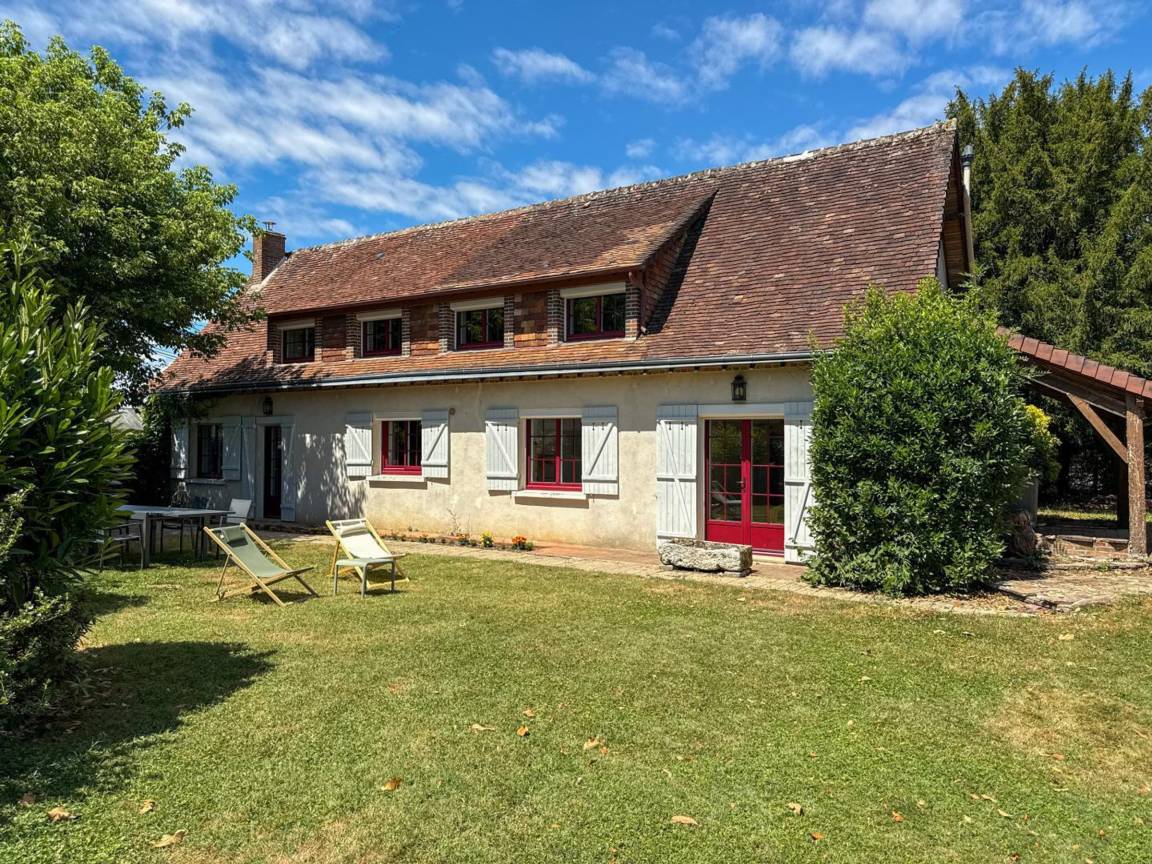 200 M² Cottage ∙ 4 Chambres ∙ 8 Personnes - Loir-et-Cher