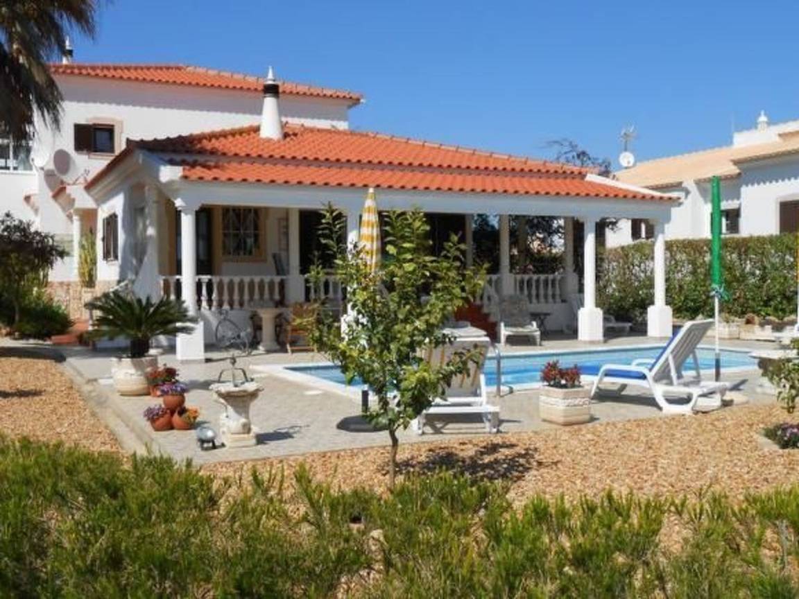 166 M² Casa ∙ 4 Habitaciones ∙ 8 Huéspedes - Ayamonte