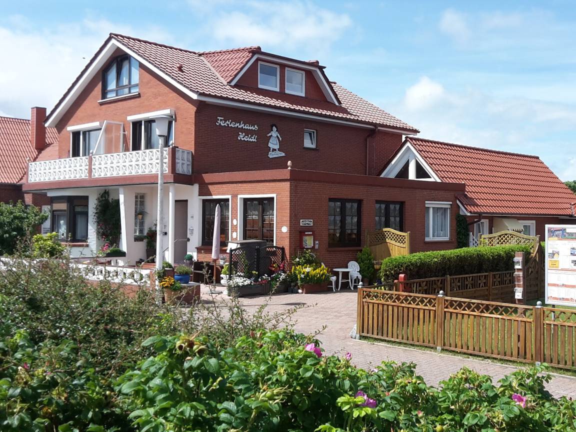 35 M² Ferienhaus ∙ 1 Schlafzimmer ∙ 2 Gäste - Borkum