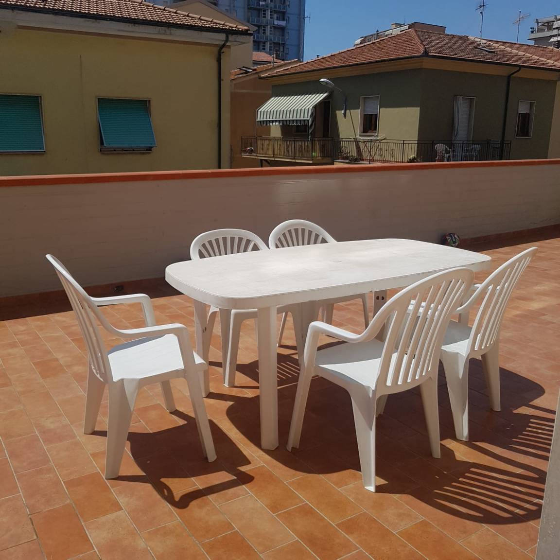 75 M² Appartement ∙ 2 Chambres ∙ 6 Personnes - Follonica