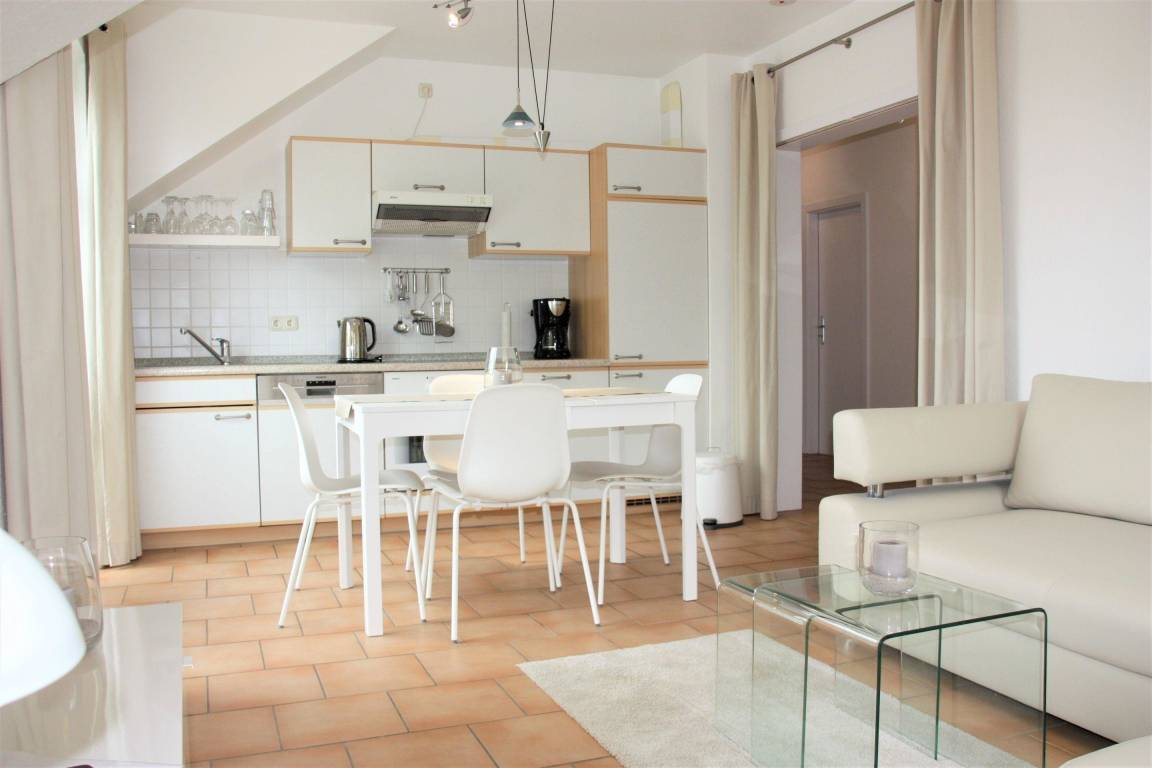 62 m² Ferienwohnung ∙ 2 Schlafzimmer ∙ 4 Gäste – Bild 4
