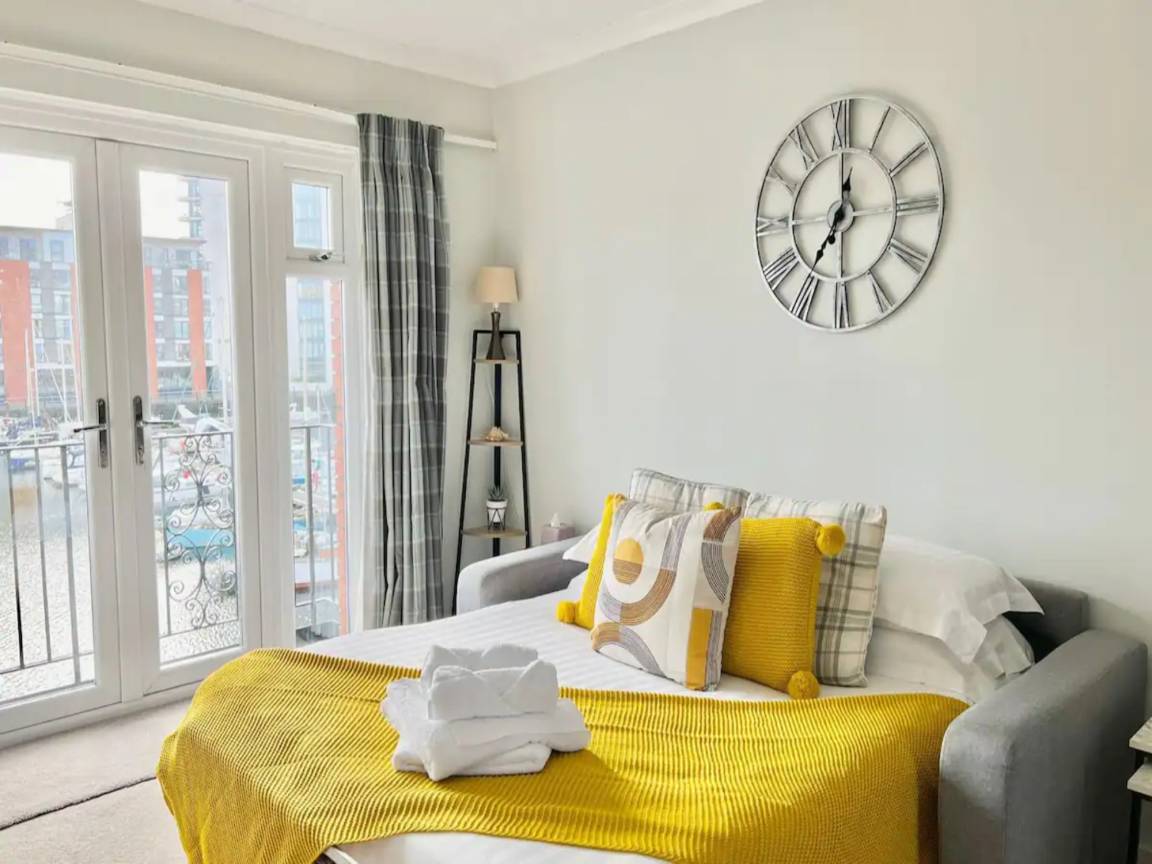 56 M² Apartamento ∙ 1 Habitación ∙ 4 Huéspedes - Swansea