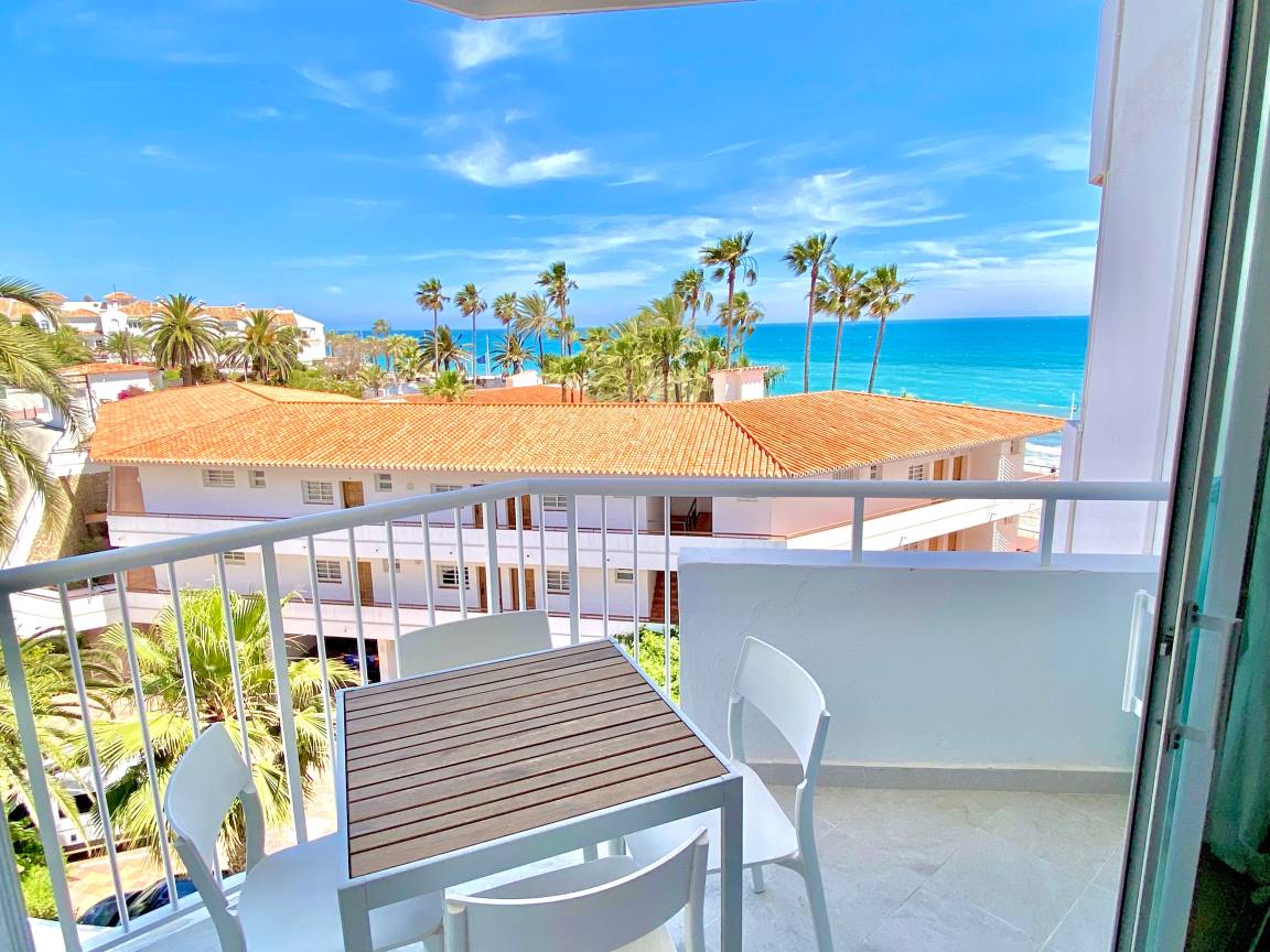 68 M² Appartement ∙ 2 Chambres ∙ 4 Personnes - Nerja