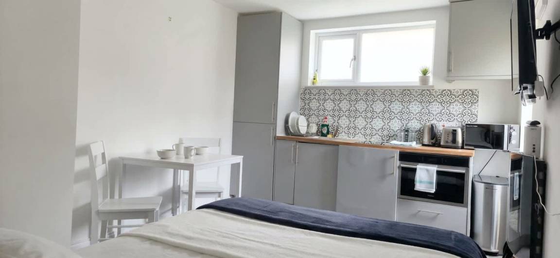 32 M² Apartment ∙ 2 Guests - Oxfordshire